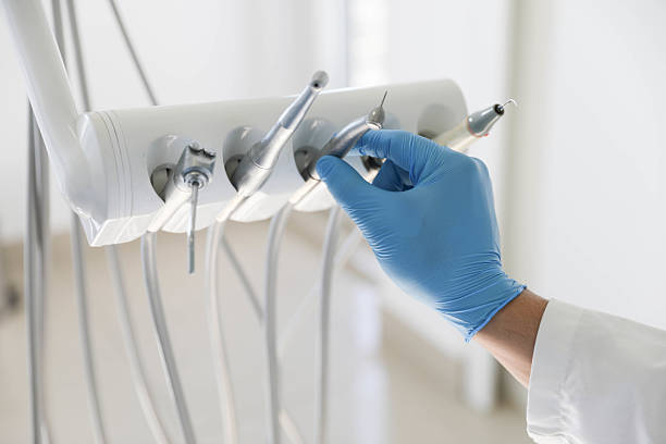 Professional Tooth Extraction technician working in South Riding, VA